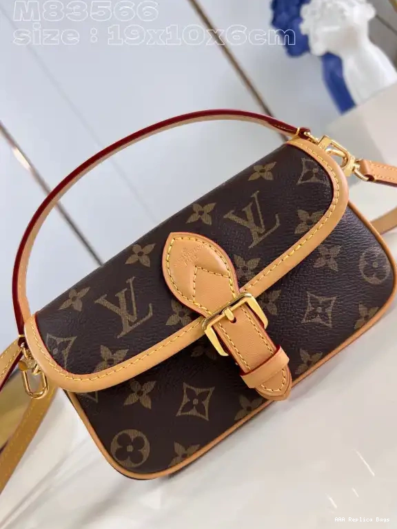 Aaa replica ru Nano Diane-19*10.5*6 CM LOUIS VUITTON 0512